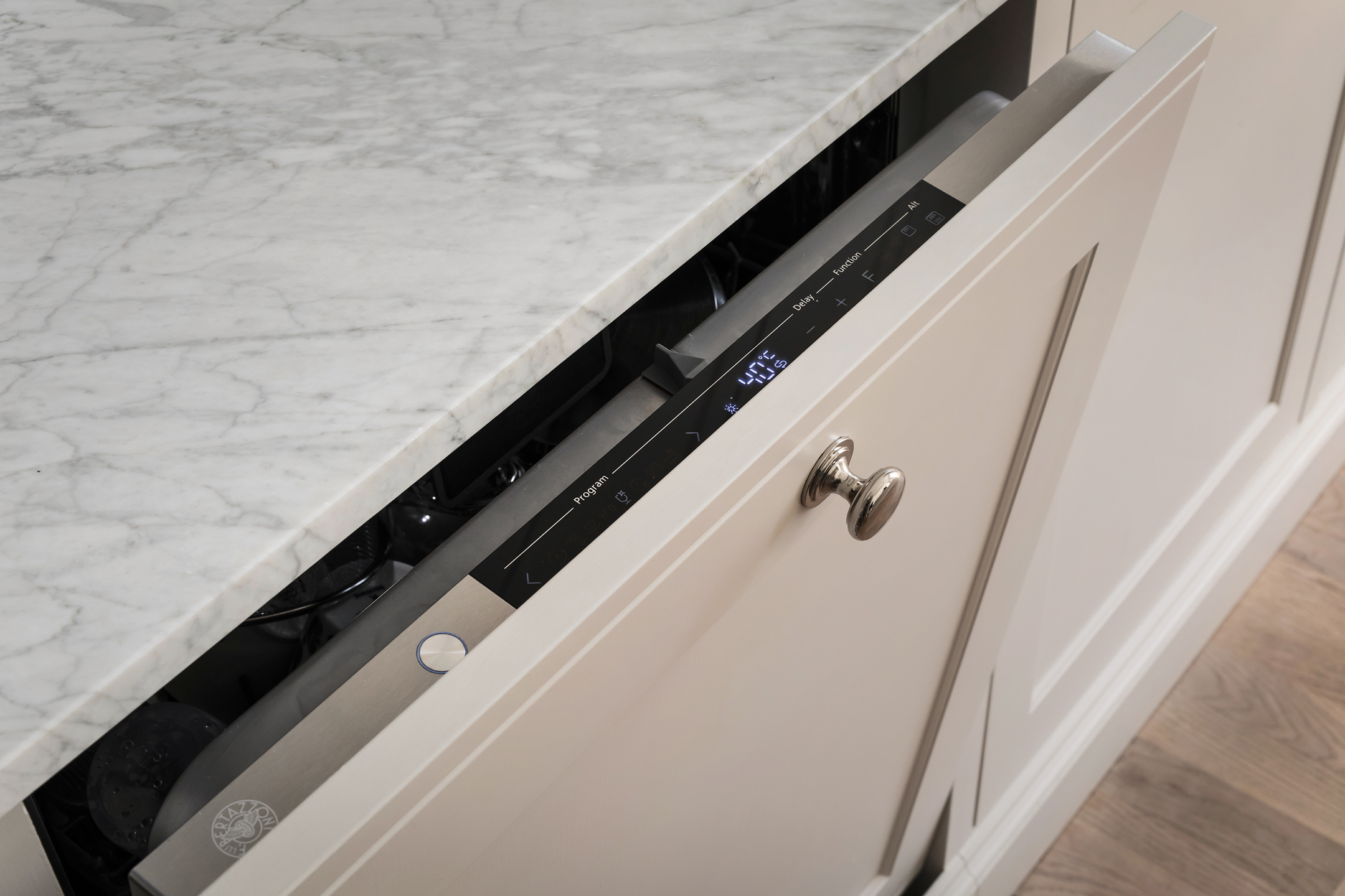 The Perfect Dishwasher: Completing The Kitchen Suite